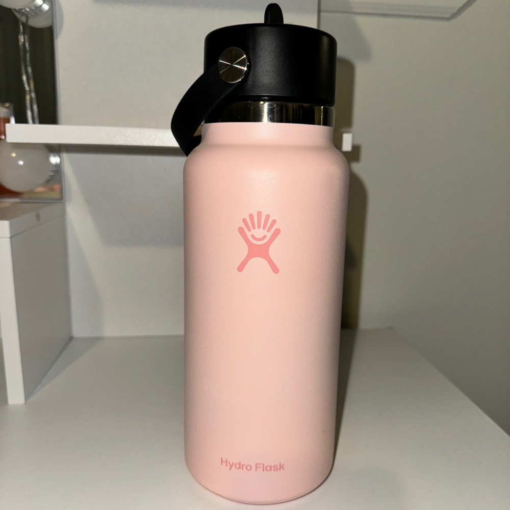 32 oz Pink Hydroflask💕